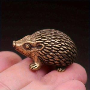 1Pc Charming Brass Hedgehog Figurine - Vintage Copper Finish, Perfect For Home & Office Decor, Ideal Gift For Animal Lovers Gold