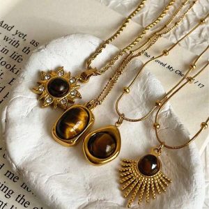 1pc Vintage Brown Stone Titanium Steel Pendant Necklace Rhinestone Sun Oval Geometric Gold Plated Clavicular Chain Jewelry Gift For Women Multicolor